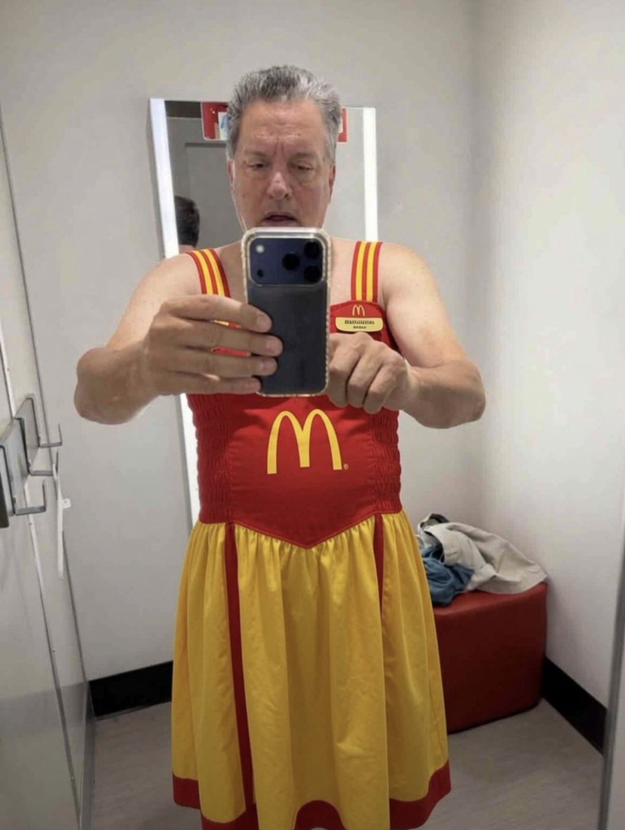 DavidBB701's tweet photo. @grpwins There’s always McDonald’s backup plan 🍟 https://t.co/8L1AcsambU