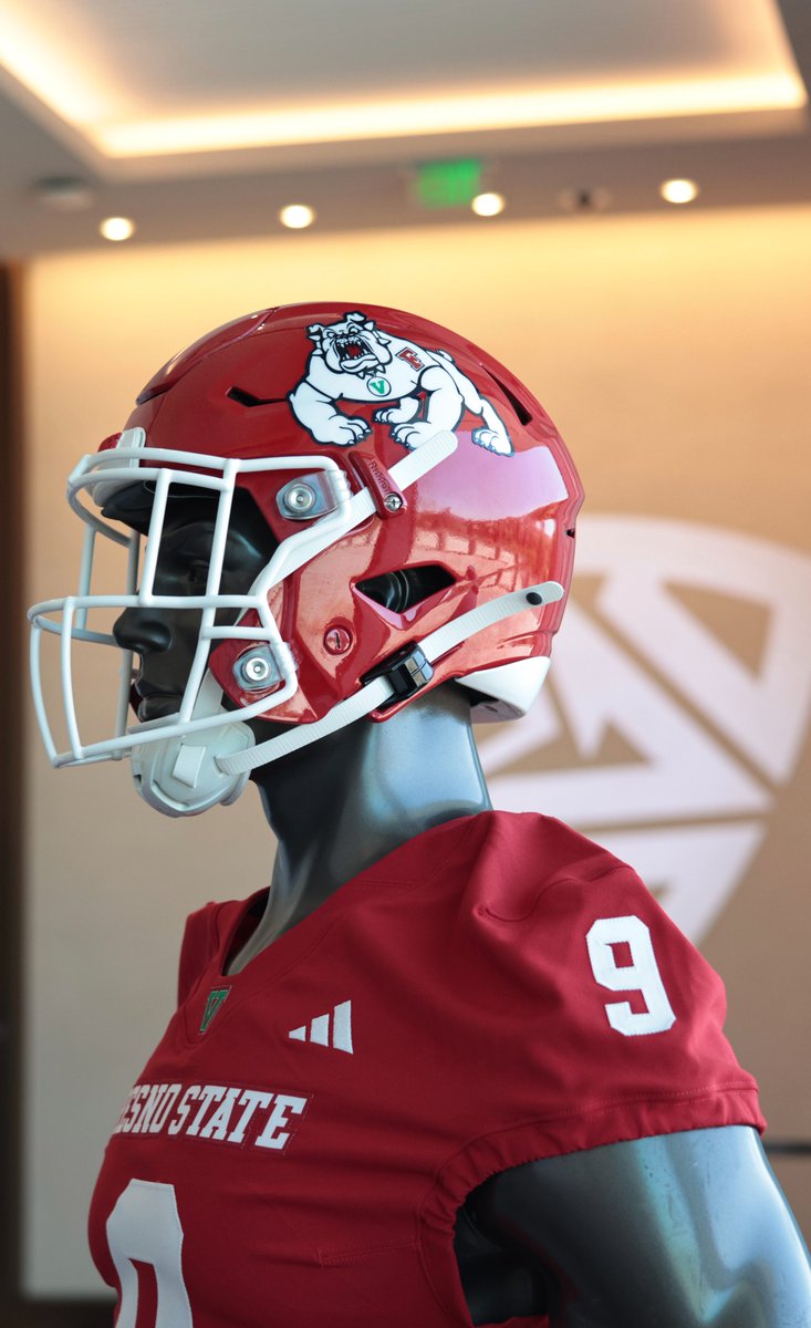 BulldogSportEnt's tweet photo. It's a new era for Bulldog Athletics!

FS Football Media Day kicked off at Table Mountain, where coaches and players connected with media about the Bulldogs' move to the Pac-12.

We can't wait to announce new partnerships that will help make this football season like no other. https://t.co/DiGdJj9Sb3