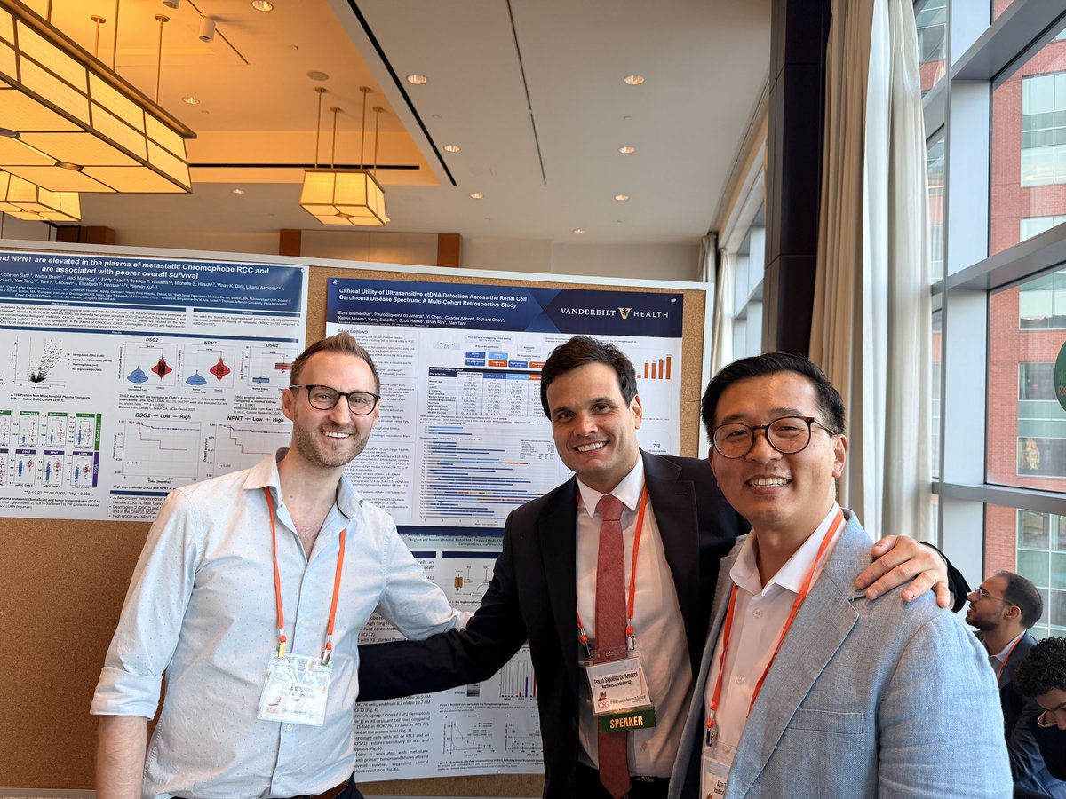 alantanmd's tweet photo. Incredible #KCRS26 event, the future is bright in RCC innovation.  @VUMChealth @VUMCDiscoveries rising GU star fellow Ezra Blumenthal along with co-author Vanderbilt GU Alum @paulosiqamaral @NorthwesternMed highlight ultrasensitive #MRD detection with @TempusAI xM Next Personal whole genome 🧬 tumor informed up to 1,800 variant tracking, powered by @PersonalisInc 

After Nephrectomy, 8/25 patients MRD+ (32%)
Persistently MRD negative patients with 100% NPV for recurrence 

Metastatic RCC - 32/32 (100%) patients with measurable disease, were ctDNA positive.

We need to validate this prospectively, but one of the lowest shedding cancers #kidneycancer is no longer considered undetectable by ctDNA.  

Invisible disease, visible opportunity :)