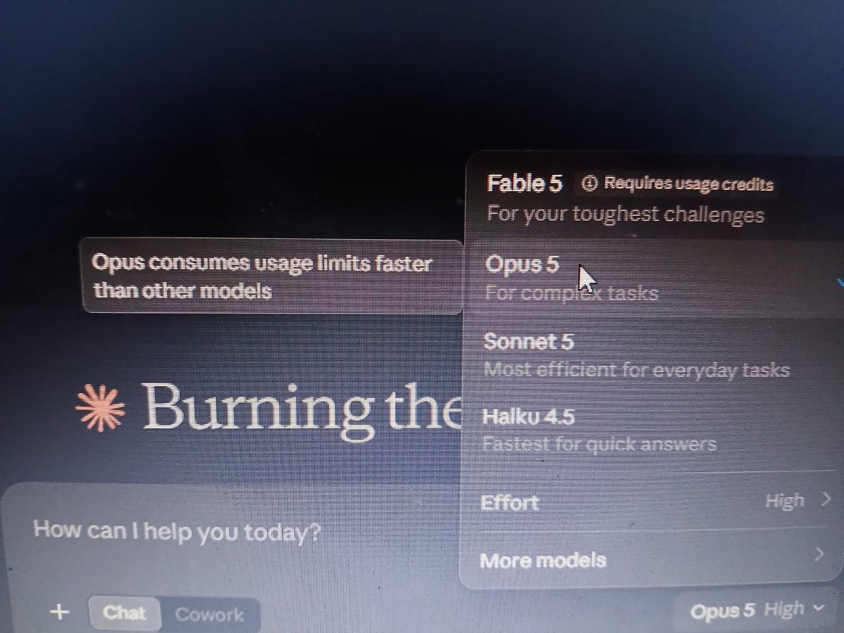 Zeeshfilms's tweet photo. @claudeai Remove the 5 hour usage limit as this model already consumes usage faster than other models. You still playing with us??? https://t.co/DlAdxSUT1B