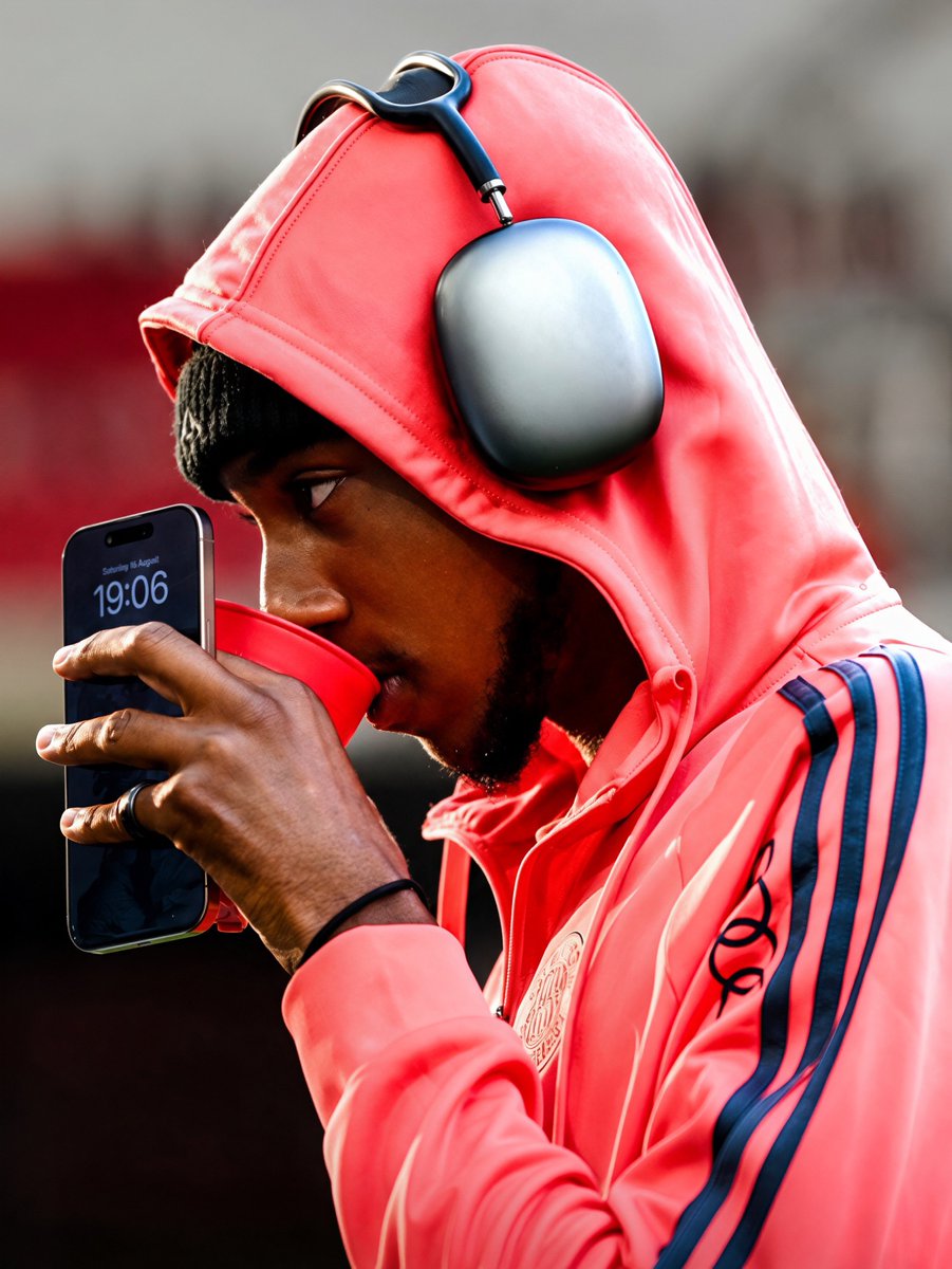 Bundesliga Insider tweet media