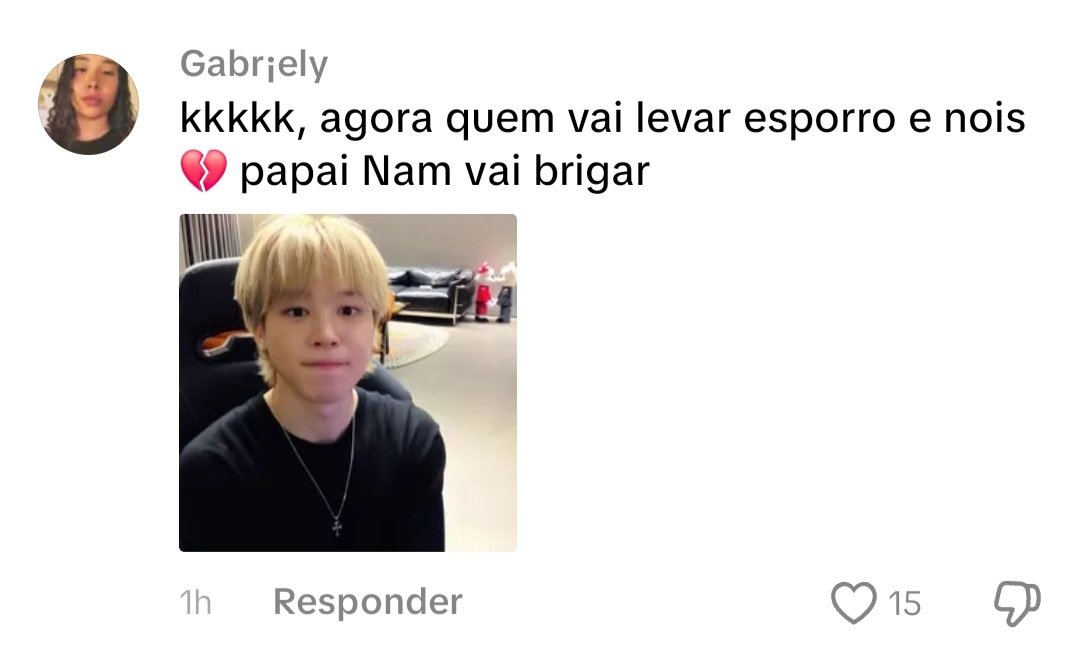 jeonspallet's tweet photo. deve ter uns 30 comentários desse jeito em cada vídeo q eu assisto n eh possível q isso não seja ironia https://t.co/EAaUOB3xfI