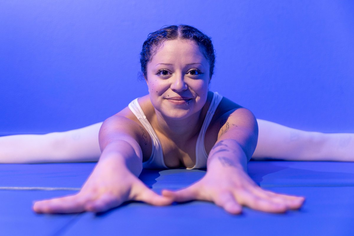 MissBellaluxx's tweet photo. Feeling low? Time to get squeezed into euphoria. Introducing the limber @umsashawinx , give her a follow β€οΈ
Credit: @Spandmound #wrestling #wrestlinglife #leglocks #pantyhose #scissors https://t.co/cRc1V9QiGV