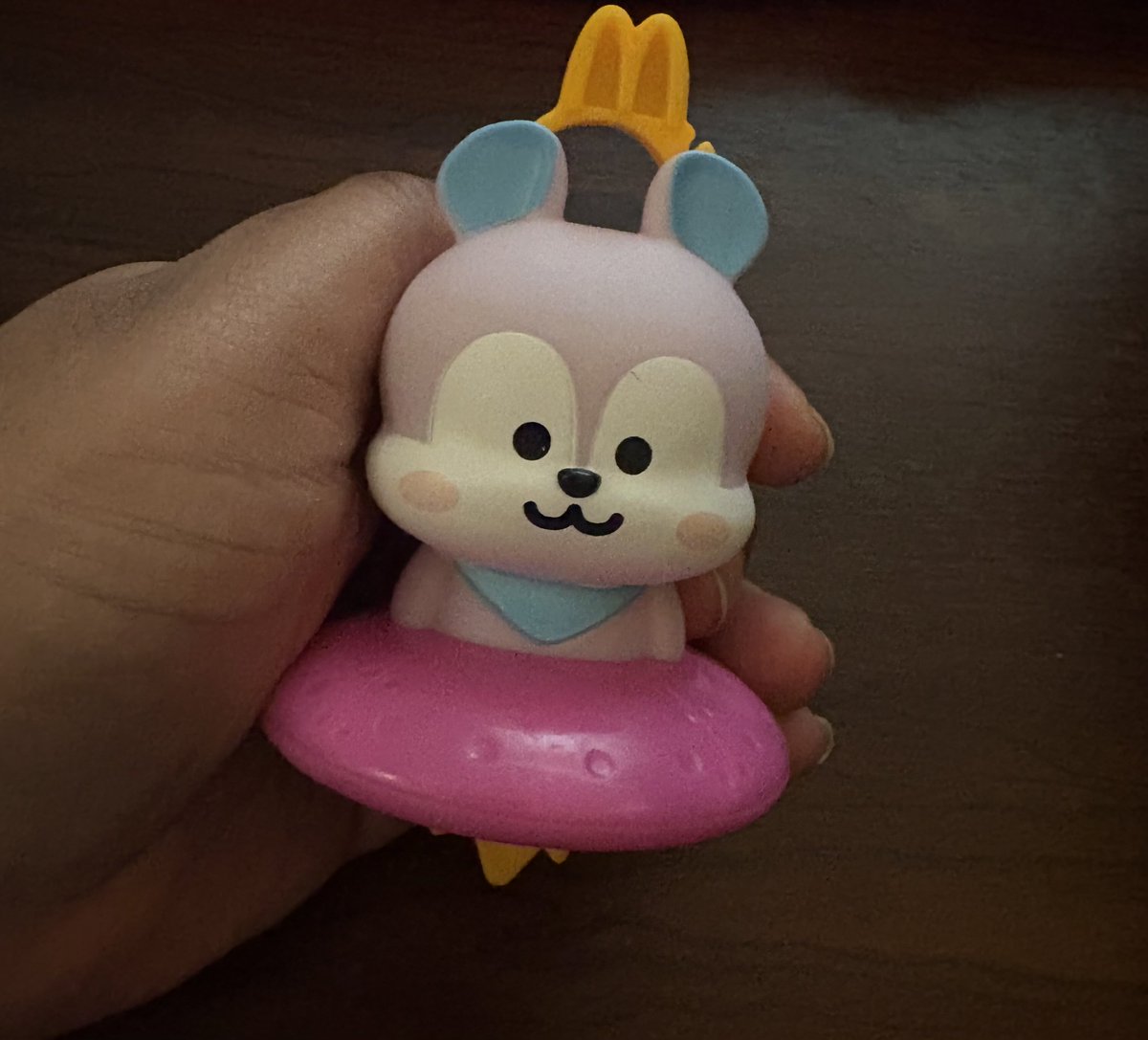 JustLeChanel7's tweet photo. Ok, this time I got the cutie Mang. ☺️
#BT21 #HappyMeal #McDonalds #BTS https://t.co/GsMqNjHIw8