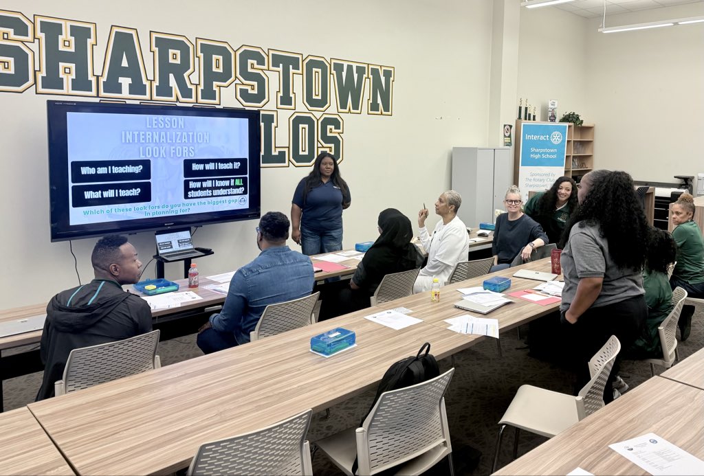 DrDCEdwards's tweet photo. A day of learning and growth! We partnered w/Westbury for leadership PD to strengthen our practice and build capacity, then welcomed our newest Apollos for New Staff Intensive. The room was full of energy and educators ready to make an impact. The future is bright! 💚💛 #BeSharp https://t.co/N8KtfnYKWN
