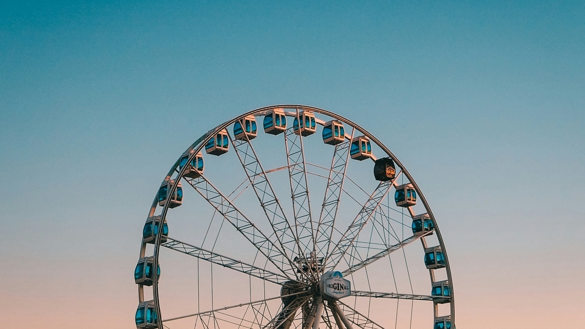 IslandHouseob's tweet photo. Dinner, movies, shopping, and a Ferris wheel! 🎡🛍️

@TheWharfOB has it all. If you're looking for the ultimate Orange Beach entertainment hub to check out after a day in the sun, this is your spot. 
Let the fun begin!
Check it out: https://t.co/K2YgPJezIG https://t.co/Jq8scd37IL