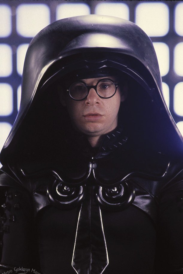 DiscussingFilm's tweet photo. Rick Moranis gets a massive standing ovation at the #SDCC panel for ‘SPACEBALLS 2’. https://t.co/g16S81ckQc