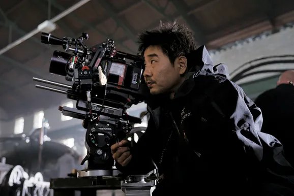 taesdawn26's tweet photo. The cinematographer       The films https://t.co/aPNsZ1V7nH