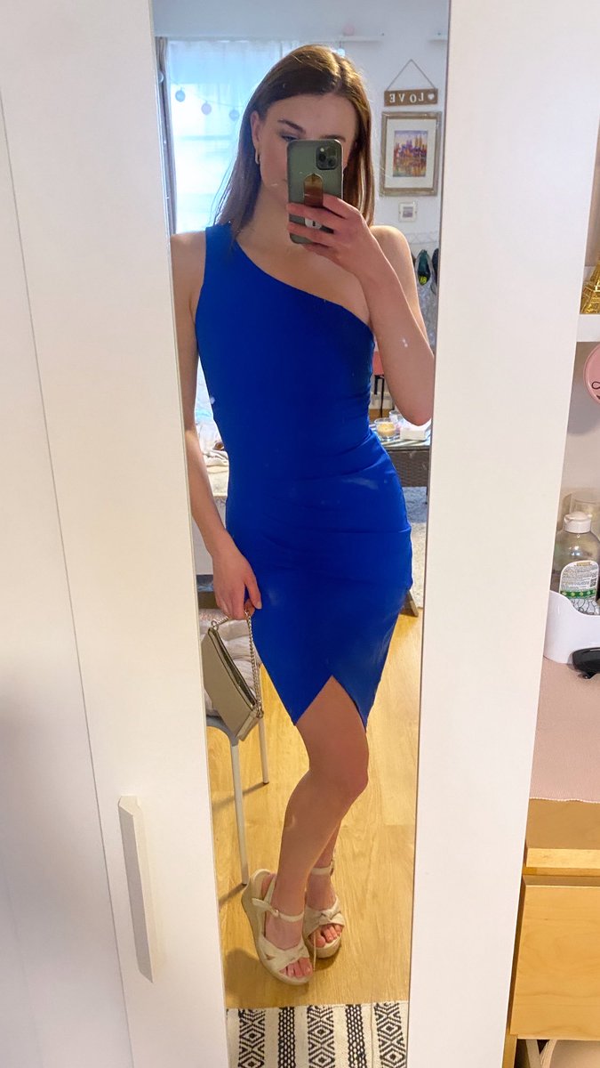 SphinxVSu1's tweet photo. @BillW82392  sent in his slutty gf look how crazy hot she is 🫪
hit him up for more and send me your submissions 🫣
#slut #gf #exposed #nsfwtwt https://t.co/9wpLv567CV