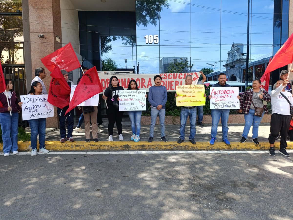 SItzaMora12's tweet photo. Ya basta de engaños y abandono, gobernadora @delfinagomeza. Los mexiquenses llevamos más de 2 años esperando respuestas a nuestras necesidades
#DelfinaNoResuelve https://t.co/Ud6nJgbNo0
