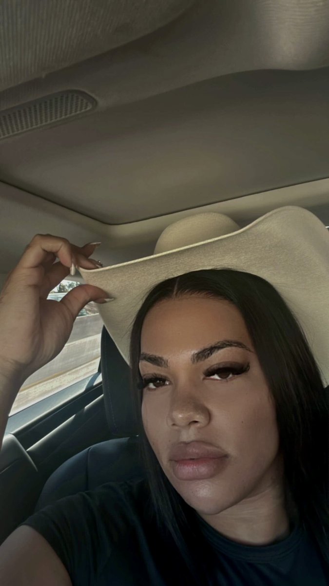 slutx909's tweet photo. Can I be your cowgirl ? 🤠 🫣 https://t.co/xtLRjGGjbP