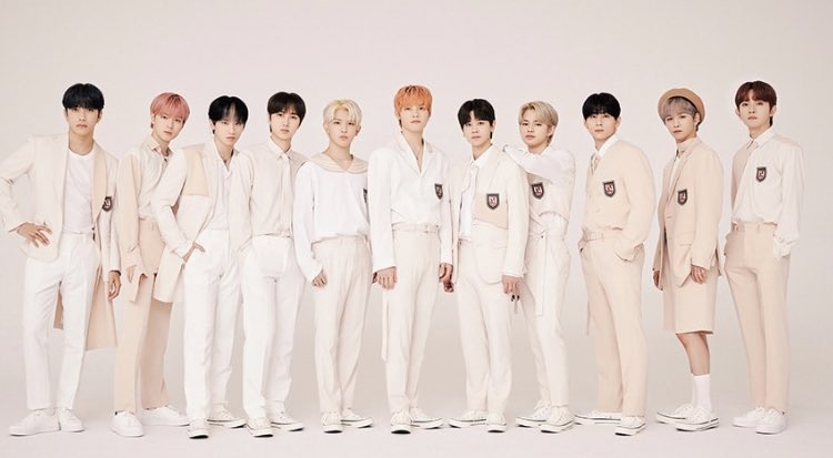 mun_INI_MINI's tweet photo. 最近INIのデビューした頃を懐古してるんだけど、今思い返してもMVも凄い予算感でしかもそれを２つも用意してもらって(今じゃ投票制とか考えられない)
衣装も全部可愛くて本当に大好きで大切なA期だったな🥲❤️
この頃から変わらずずーっと仲良しなINI☺️ https://t.co/DP502d1kyh