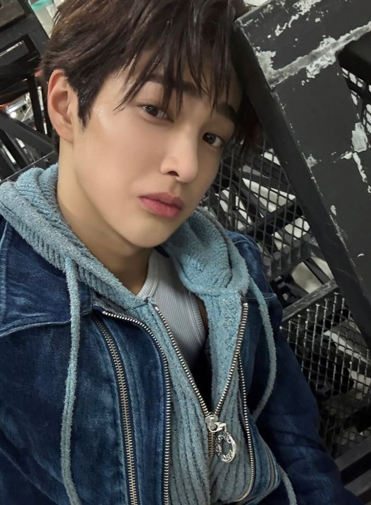 keostelar's tweet photo. face reveal de paso <3

#CORTIS #COERSelcaDay #CSD #COER #CORTIS #KEONHO https://t.co/OdcMmzIqTR