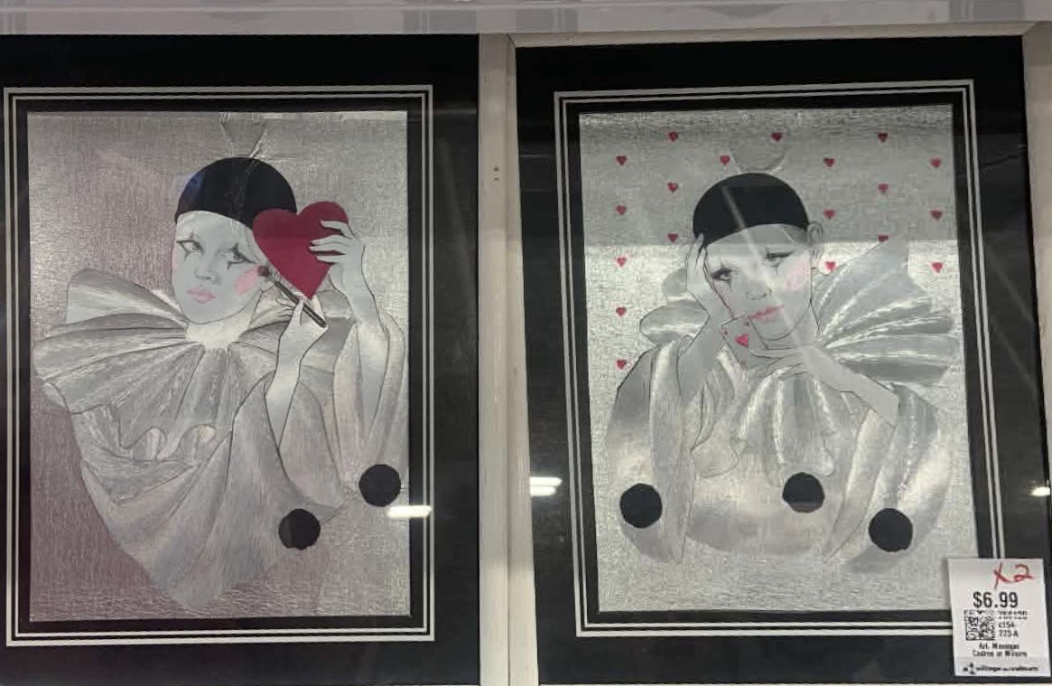 filouvilou's tweet photo. I based myself on these pierrot illustration seen at the thrift store! https://t.co/hHqt8F4eHG