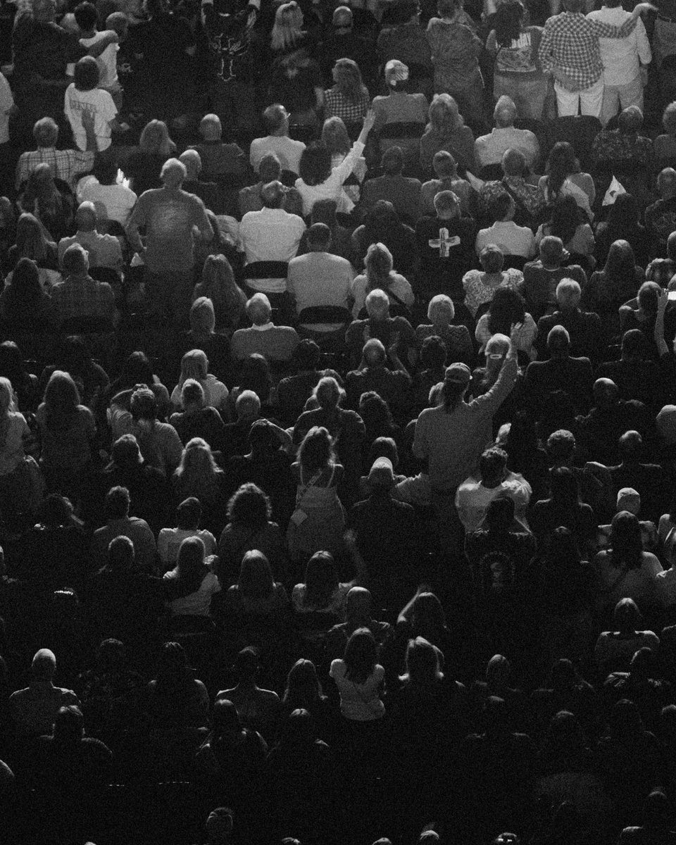 thirdday's tweet photo. 30 years later... thank you to all the fans who showed up this spring. #TD30 https://t.co/NA1QUZ29Ql