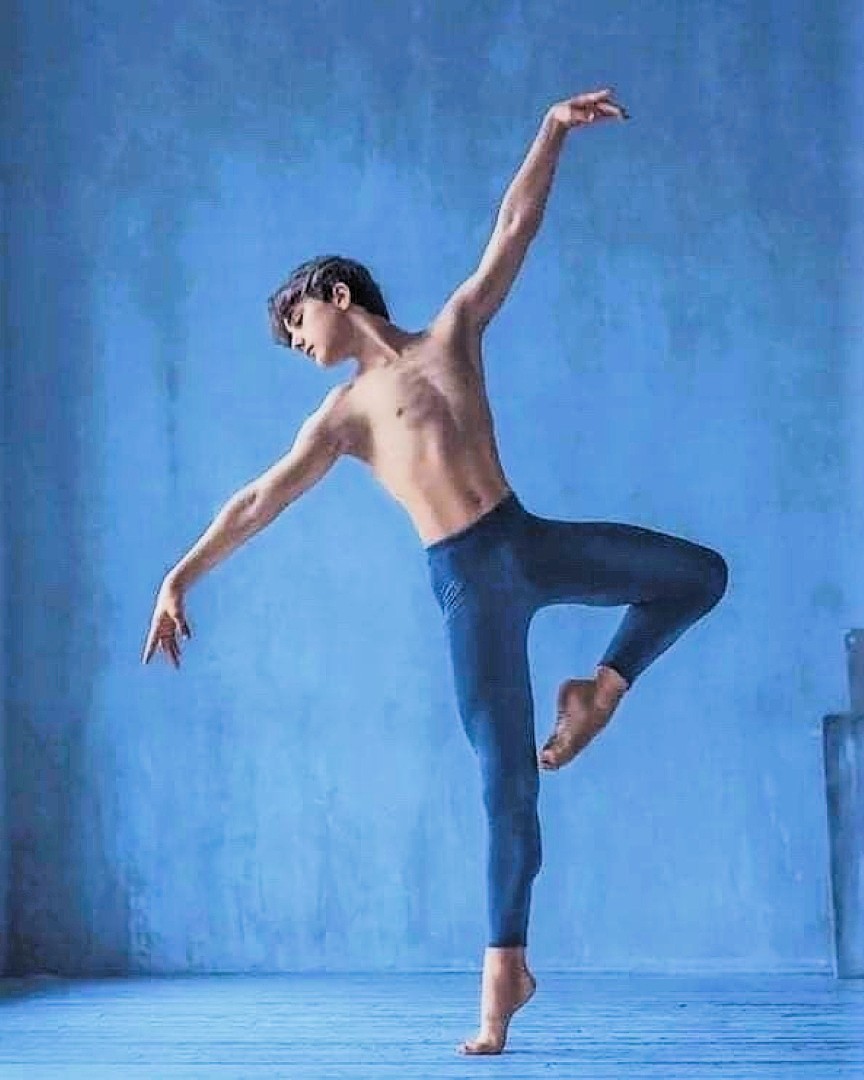 MediaBoys18SFW's tweet photo. #twink #ballet #gay #boy
Cortesía de ➪ https://t.co/gwFKpmaRrj https://t.co/iyMVBJDcdJ