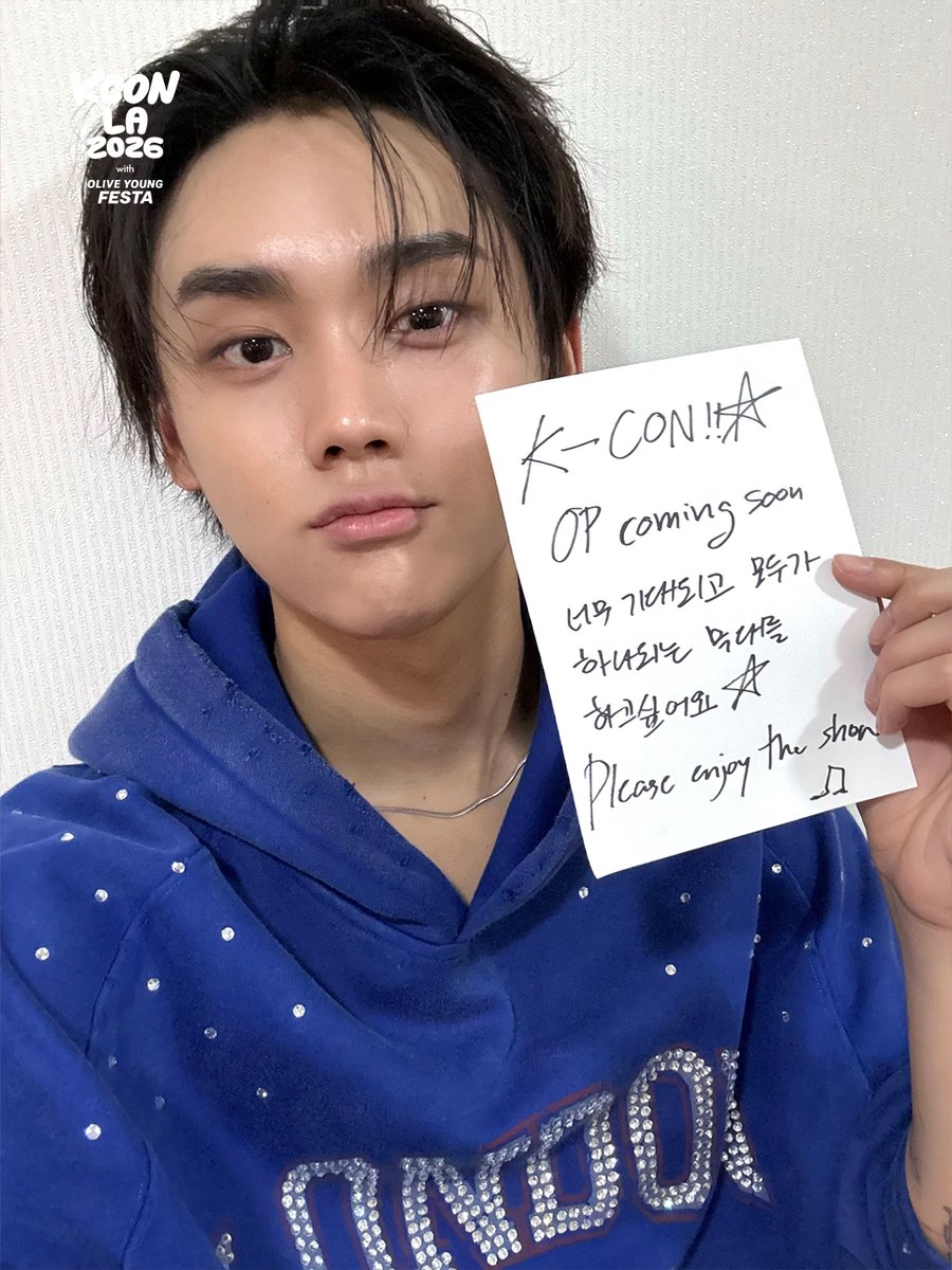 kconusa's tweet photo. [#KCONLA2026] #ONEPACT CHECK-IN REWARD for KCONer! 🎁

Handwritten message for &♥✍️

&♥에게 전하는 손글씨 메시지 ✍️

-
𝐆𝐄𝐓 𝐘𝐎𝐔𝐑 𝐓𝐈𝐂𝐊𝐄𝐓 𝐍𝐎𝐖!
🎟️ https://t.co/ANYHzUuKb5

🔗Ticket Info
https://t.co/iJRABamsFz

-
KCON LA 2026
AUG 14-16
https://t.co/0wcVXgZVPl Arena, LA Convention Center

Let’s #KCON