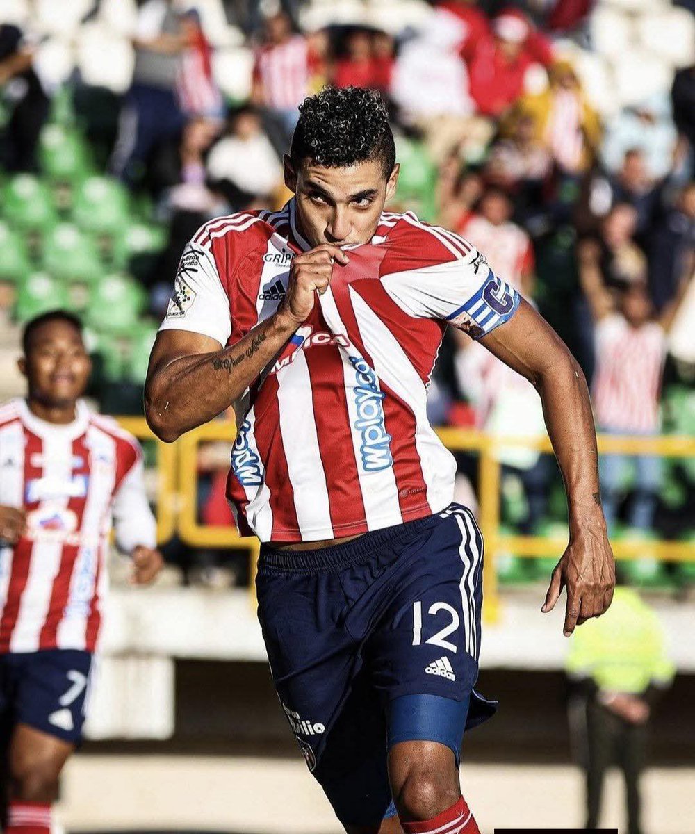 ValerieInLove's tweet photo. GABRIEL FUENTES: En septiembre del 2024 el lateral fue presentado como nuevo jugador de Fluminense, llegaba como gran expectativa, pero las lesiones lo fueron frenando. Este año salió cedido a Fortaleza, Club de segunda división de Brasil, dónde ha tenido continuidad. https://t.co/RzLRGouorD
