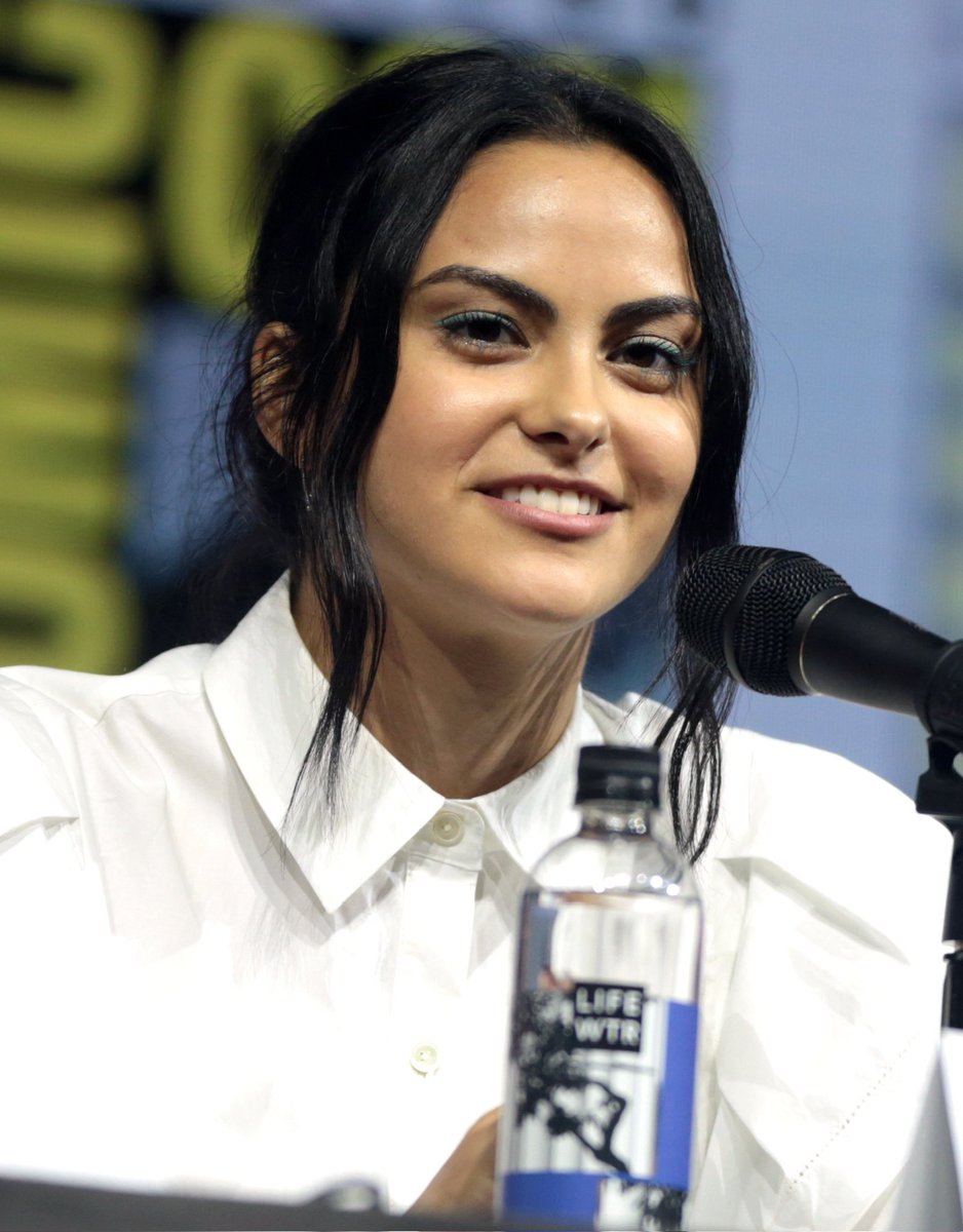 JonnyLeTran5's tweet photo. Blessing your timeline with Camila Mendes 😍 #CamilaMendes #Riverdale #DoRevenge #DangerousLies #ThePerfectDate #PalmSprings #CoyoteLake #TheNewRomantic #Upgraded #Música #Idiotka #MastersoftheUniverse #GriffininSummer #beautiful https://t.co/pJj0SLeFEk