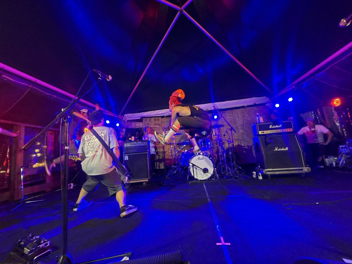good4nothing_jp's tweet photo. FUJI ROCK FESTIVAL ‘26
2026.7.24
苗場食堂　
ありがとうございました！！🔥 https://t.co/gYMrxpIMg9