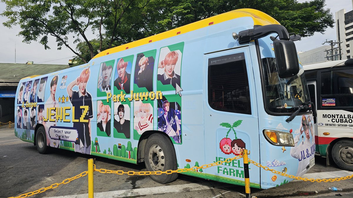 minsukkuchan's tweet photo. spotted this #jewelz #주얼즈 bus here in araneta

 #jl #juwon #제이엘 #박주원 #아홉 #ahof  😍 https://t.co/FXbR2nNOro