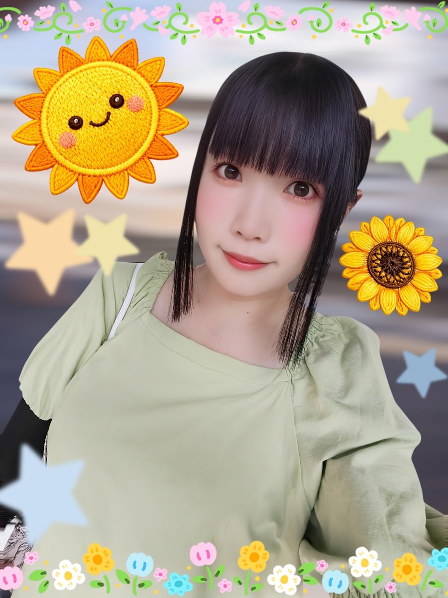 Garasha_lily's tweet photo. おはようございます🌞暑し🫠
今日は鍛錬日⚔️🪭
珍しい緑色🍈( '-' 🍈 )ﾒﾛﾝ https://t.co/mP4BEEqtZY