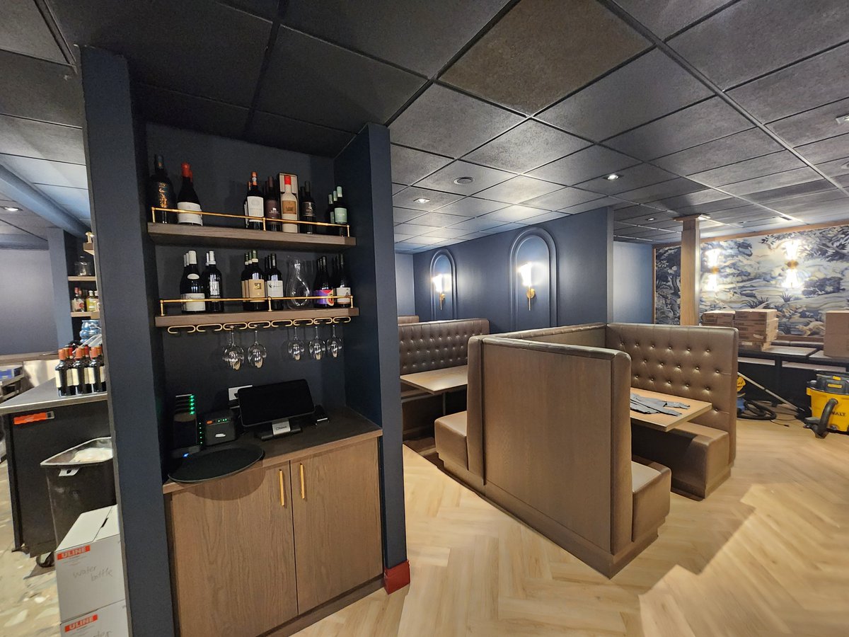 Northwall_Ltd's tweet photo. Mazi By @PMKouzzina is open for business at the former Tony V's on Martindale Rd. #Sudbury bringing their culinary expertise to the South end. We are very proud to be part of this transformation &amp; we wish them great success going forward. #restaurant #construction https://t.co/fDHSQG1Zfg
