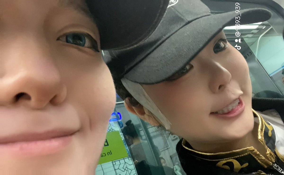227374_'s tweet photo. 렛츠끼끼 https://t.co/8seIHGqD09
