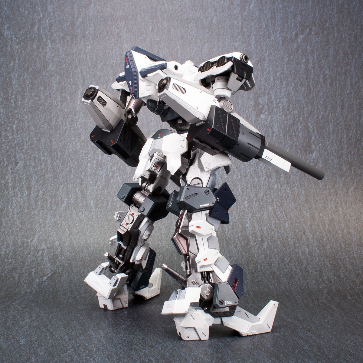 507の新作①、アーマード・コア サイレントラインより武器腕「CAW-DHZ