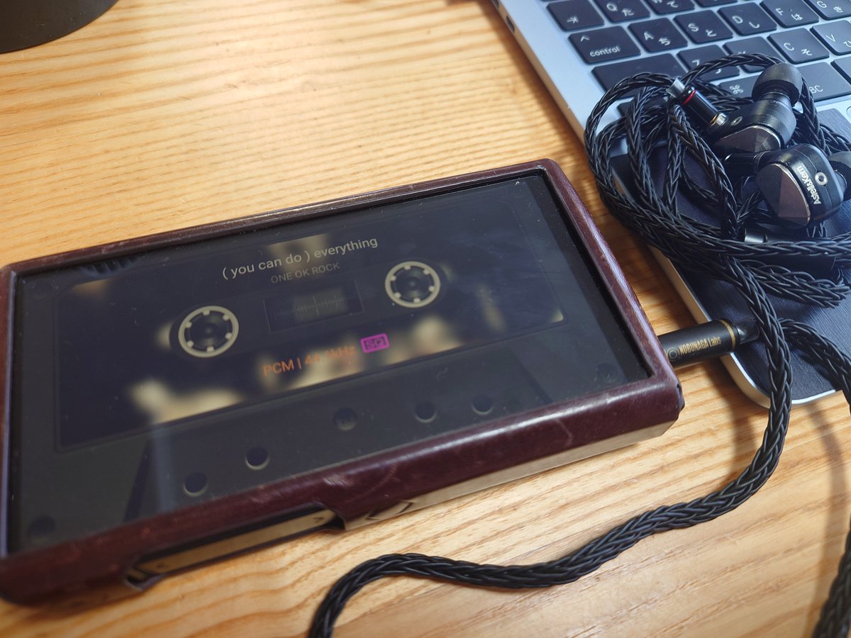 KITAcore1203's tweet photo. FiiO M11 Plus LTD、アプデのため久しぶりに引っ張り出した。
カセットモード、ええやん。
こういう遊び心、好きやわ。
まだまだ現役。
ポタオデも、ええで?
#FiiO #M11PlusLTD #ポタオデ #DAP #オーディオ好きと繋がりたい https://t.co/T3gj2arQGA