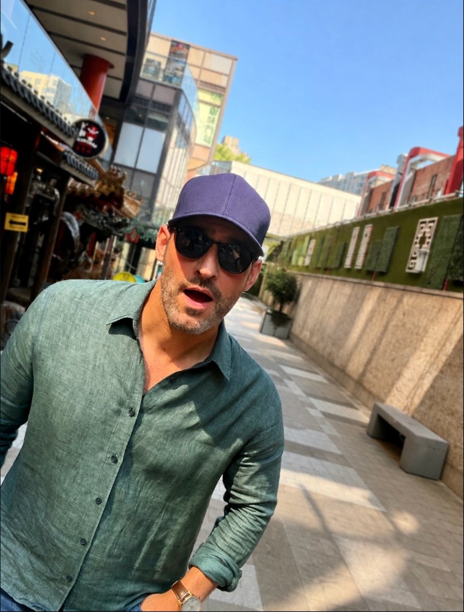 tomellisbrasill's tweet photo. 📸 | LINDO! Tom Ellis ontem nas gravações de CIA

@/onefultonsquare no Instagram https://t.co/qcsaGcXeS0