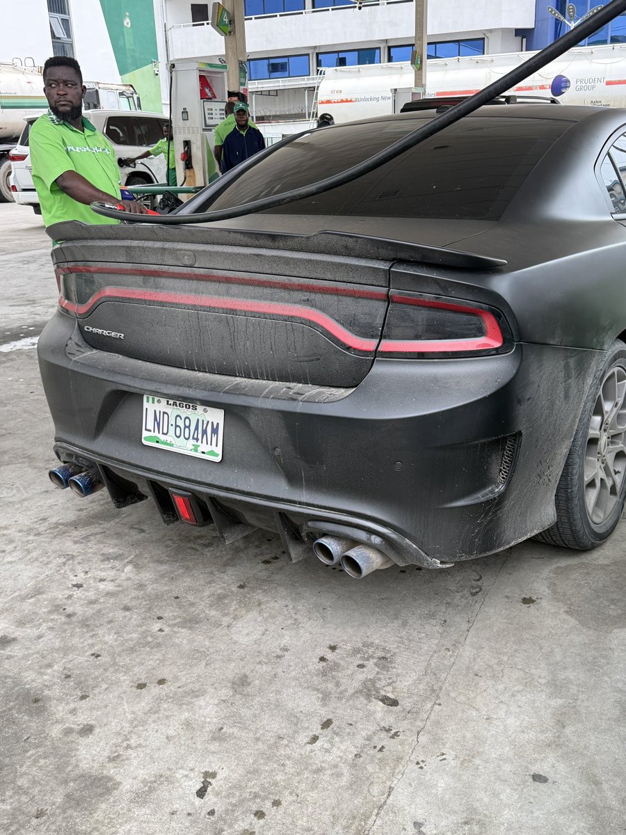 GCRtookmeout's tweet photo. Dirty car thread 🧵 https://t.co/1DF9kuIuRP