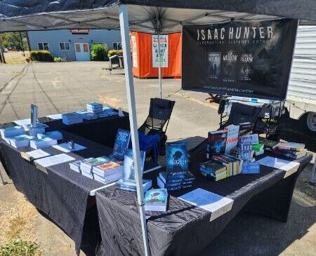 IsaacHunterBKS's tweet photo. 📚 We’re open!

If you’re heading to the Vintage Treasures Festival this weekend, stop by Isaac Hunter Books Headquarters—just three blocks away on the corner of 8th and N Lake Rd, Lakeside.

✔ Meet the Author
✔ Enter to Win a Signed Hardcover
✔ Buy 2, Get the 3rd FREE https://t.co/1bmDR5soPn