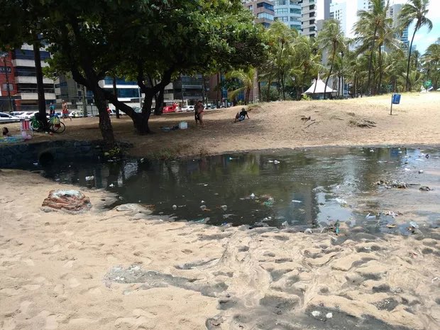 netojdsneto's tweet photo. João Campos, quando era deputado, votou contra o Marco Legal do Saneamento.
Como prefeito do Recife, reforma a orla de Boa Viagem e conecta os banheiros do calçadão, pasme o leitor, a FOSSAS sem ligação com rede de esgoto.
Como governador, quer que o pernambucano viva na merda? https://t.co/Zky7ATQ8Ef