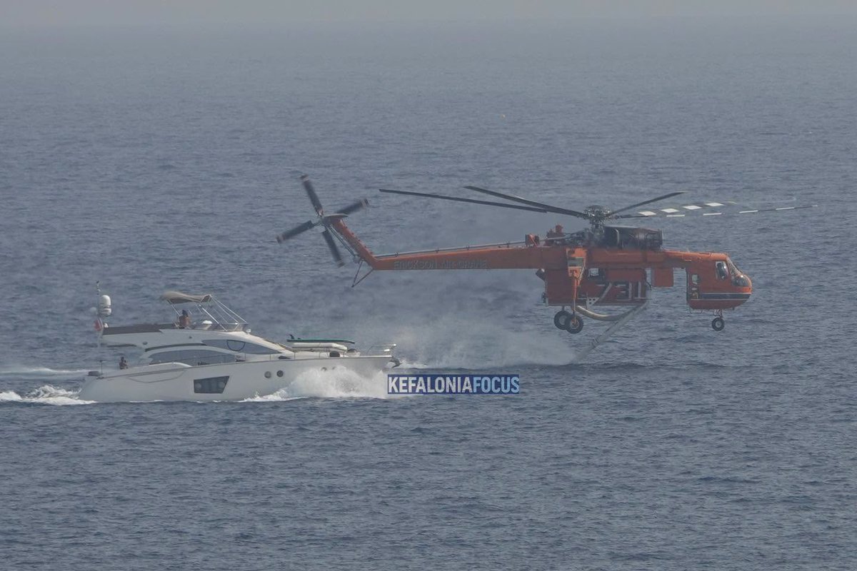 papakia_mantola's tweet photo. Νόμιμή προσπέραση από αριστερά από το #N154AC
Θα τα είδαν όλα στο κότερο! https://t.co/dQjr8kwH9b
