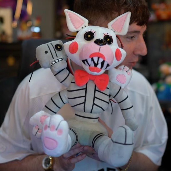 yanval0612's tweet photo. First look at Hex's upcoming Sitting Mangle plush

What do you think🤔 
(Via: DawkoLIVE)
#fnaf #fivenightsatfreddys https://t.co/kXKDPokTMN
