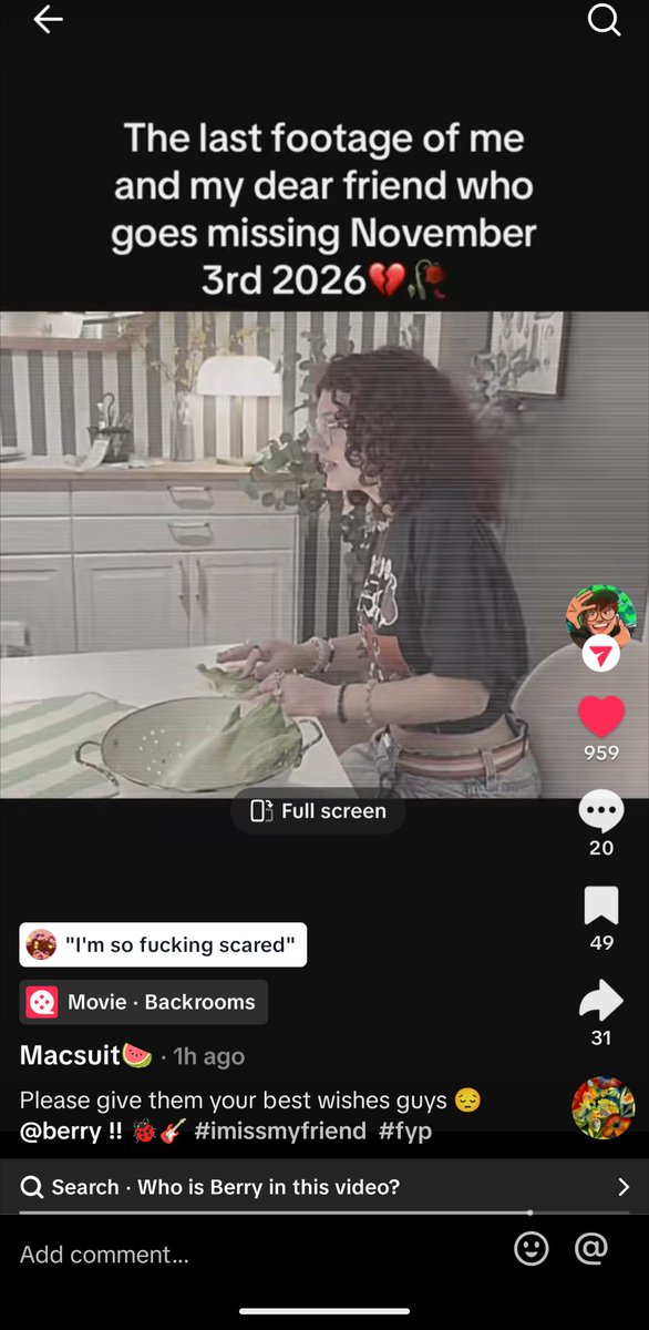 berrywantsakiss's tweet photo. bro my best friend is planning on me going missing on tiktok ??? https://t.co/YPIcQwNhO7