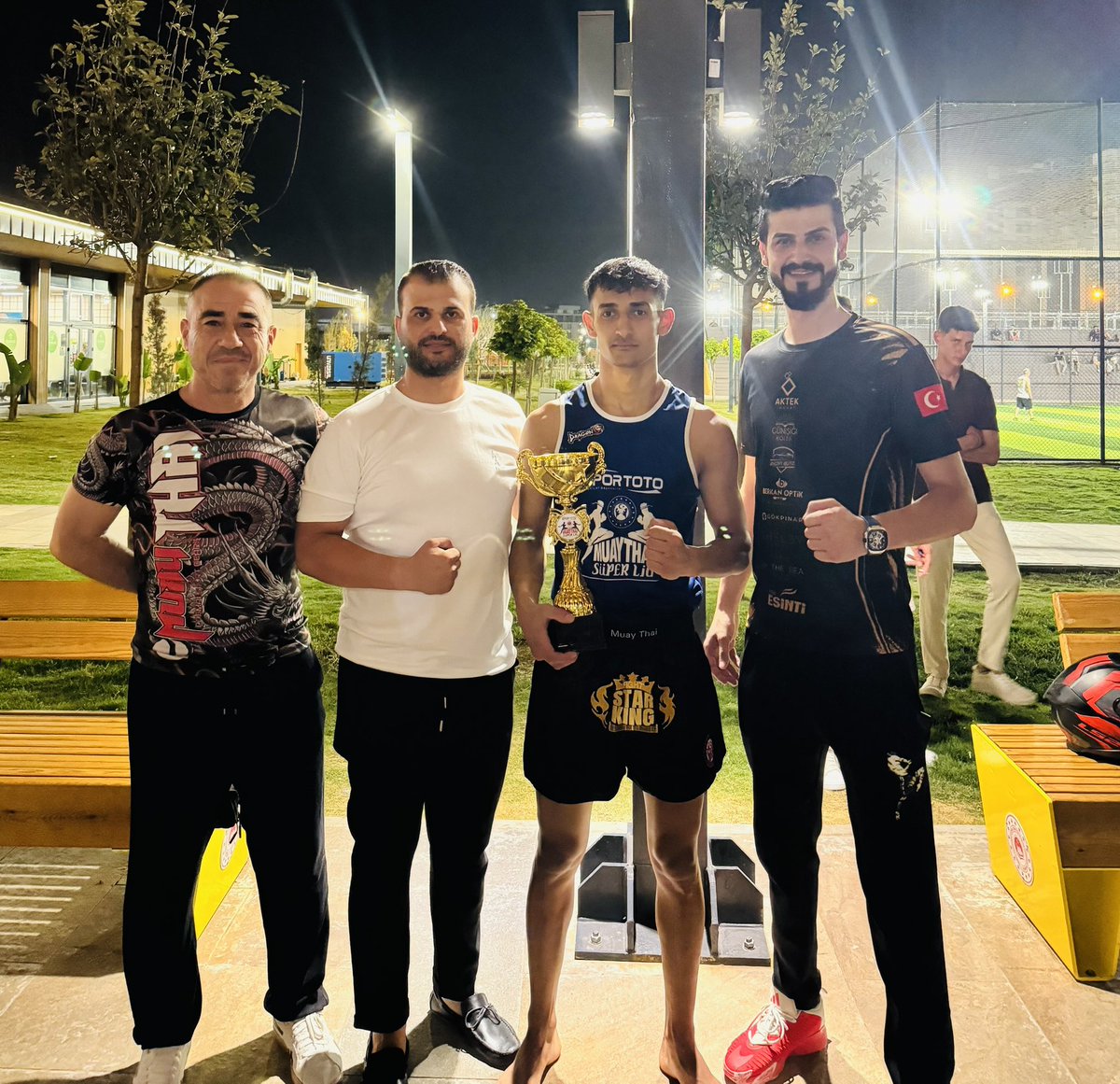 MustafaGKPINAR's tweet photo. İskenderun ilçemizde gerçekleştirilen Muay Thai Süper Lig 2. Ayak müsabakalarında şampiyon olan Arsuz’un evladı, Arsuz Altınyumruk Spor Kulübü öğrencisi Burak GÜNGÖR kardeşimizi tebrik ediyorum.
🇹🇷🫶💪🇹🇷
#muaythai #süperlig #iskenderun https://t.co/SGSzWhOB9C