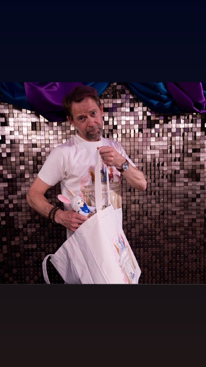 Bramhill's tweet photo. MY TURN to wish all you WOL’s  a Thancredible FanFest weekend ✨
Go Forge Friendships, fulfil Fantasy’s and Find the Bar! 🍻🤍Dadcred n Nutkin 🐿️

#ffxivfanfest #ffxiv #berlin https://t.co/KfB0e33XsG