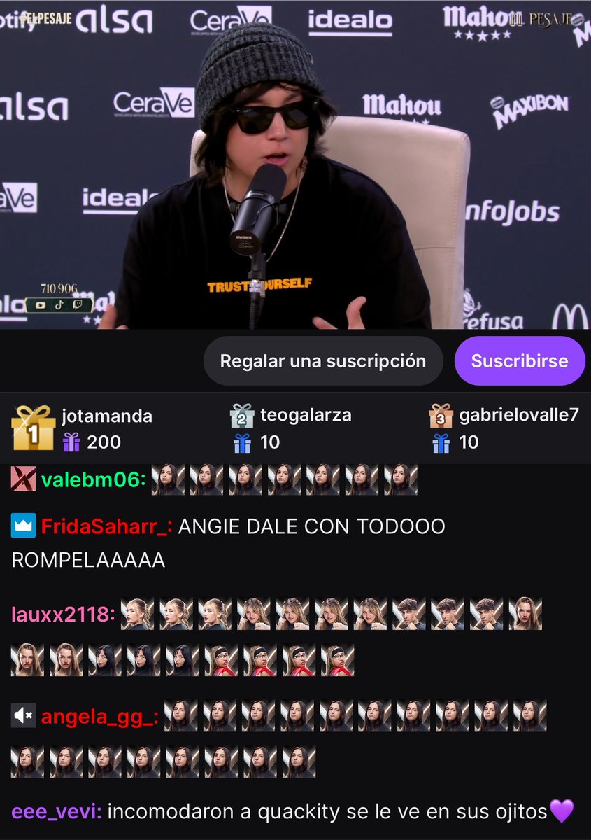 ialmostdowey's tweet photo. “incomodaron a quackity se le vio en su ojitos”

HAJSJSJAJJAJAJAJAJAJA SON UNOS NACOS Y ESTÚPIDOS CHAT 😭😭 https://t.co/XUhxfF4gOs
