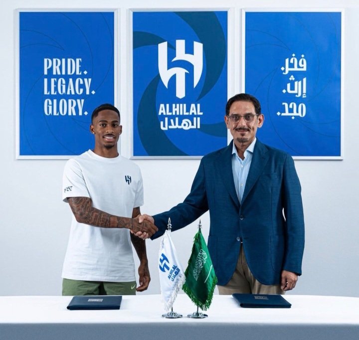 innocentbou1's tweet photo. 🔵⚪️🇸🇦 Official, confirmed. Crysencio Summerville joins Al Hilal from West Ham for £55m plus £10m add-ons. https://t.co/vBhwXICrS1