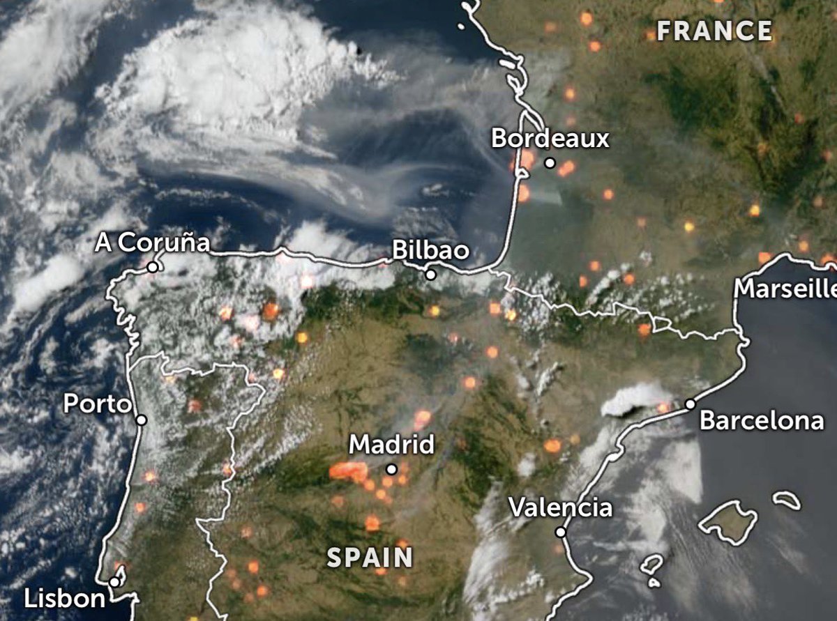 WXWatcher07's tweet photo. The negative effects of an exceptionally hot and dry summer in Western Europe is getting more and more noticeable. Major wildfires raging close to Madrid and others near Bordeaux, France… https://t.co/pSxkCalkRE