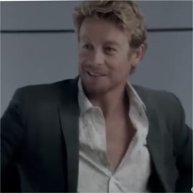 mrttmurdock's tweet photo. outra coisa que vale a pena mencionar sobre esse episódio: o fato de que ele desabotoou a blusa antes de encontrar com ela https://t.co/5kU8qBrvg4