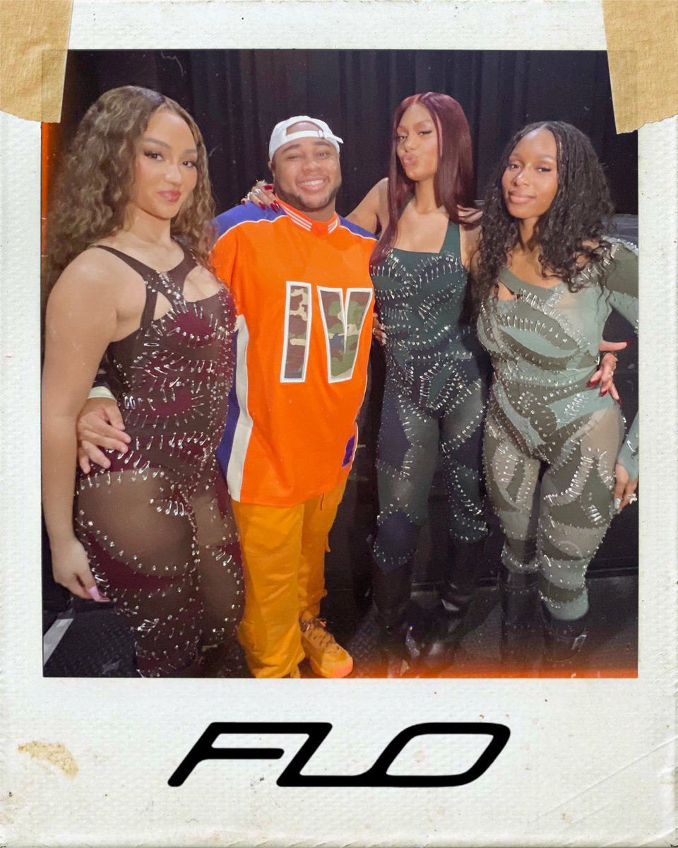 Creat1ve's tweet photo. And don’t! ☝🏽 #MyShaylas
(Photo with Coco to come, but I have met her multiple times now and when I say she is one of the sweetest souls! 🥹🫶🏽) https://t.co/Xva4W4OO6y