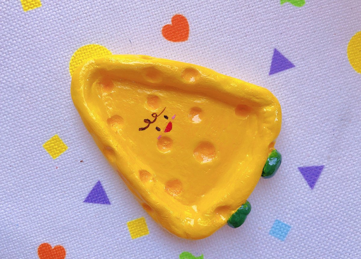 lilhiroo's tweet photo. Just shared homemade chocolate chip cookies with my new neighbor who moved in yesterday  Turns out we both love hiking!， https://t.co/dZDhd2ya1F