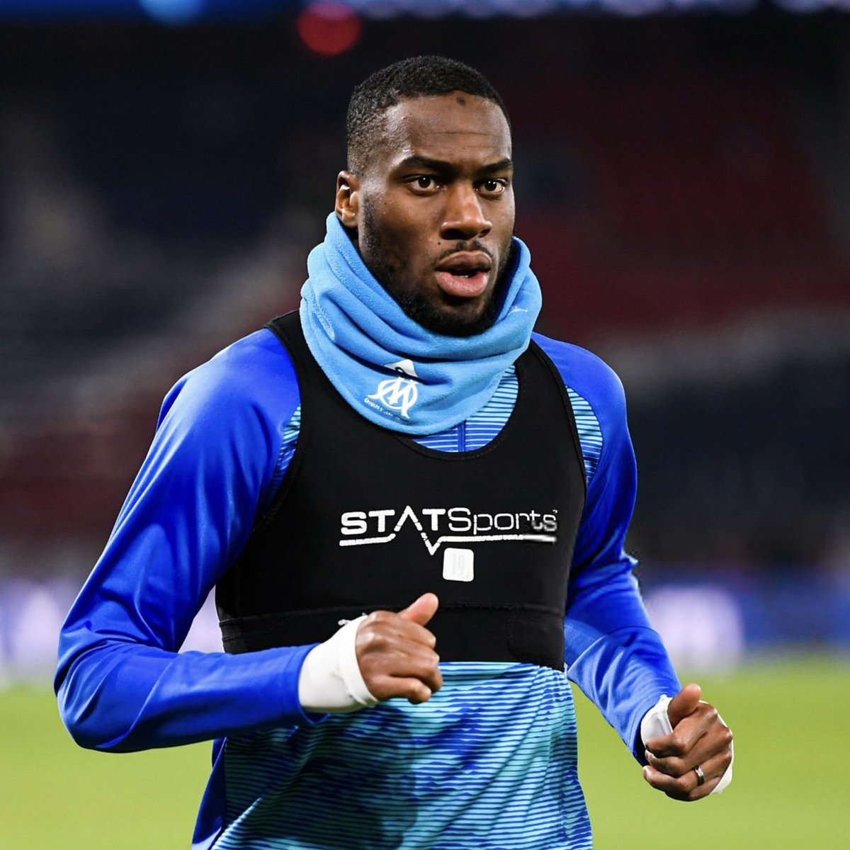 ActuFoot_'s tweet photo. 🚨 Geoffrey Kondogbia 🇨🇫 pourrait QUITTER LIBREMENT L’OM ! 👋 

Le club phocéen pourrait libérer le joueur de sa dernière année de contrat suite à son gros salaire et ses nombreuses blessures.

🗞️ @LaMinuteOM_ https://t.co/OLmUZmm5qP