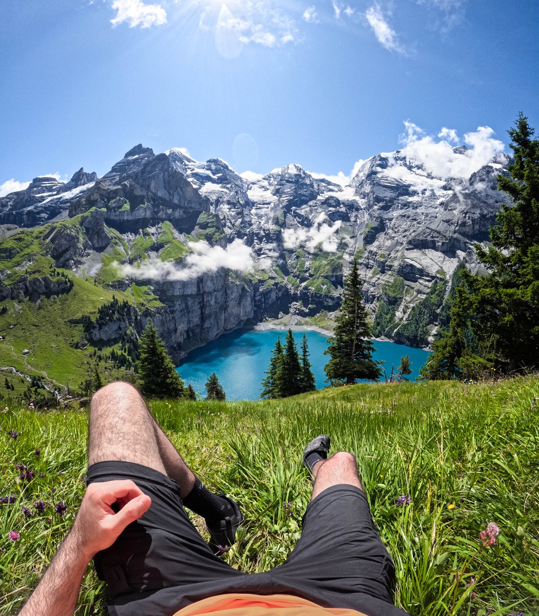 GoPro's tweet photo. Photo Dump Friday: Reminder to soak up the sun this weekend ☀️
🏔️ Andrea Critelli
🚲 Rodrigo Vicente
🪂 Burak Tuzer
🌅 Jonathan Ortega
#GoPro #POV #Summer #Travel https://t.co/WAnmQlGjYl
