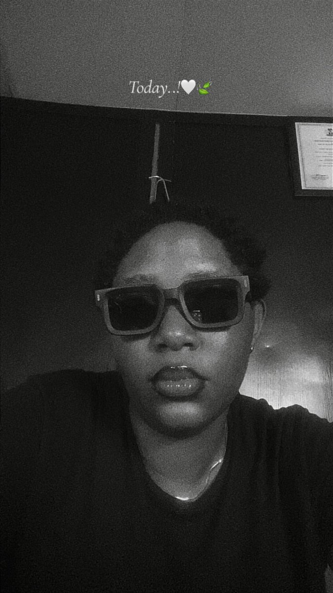 mightbeCbell's tweet photo. God is the greatest! 😊
#foreheadbabe https://t.co/FNtb4Pm2B3