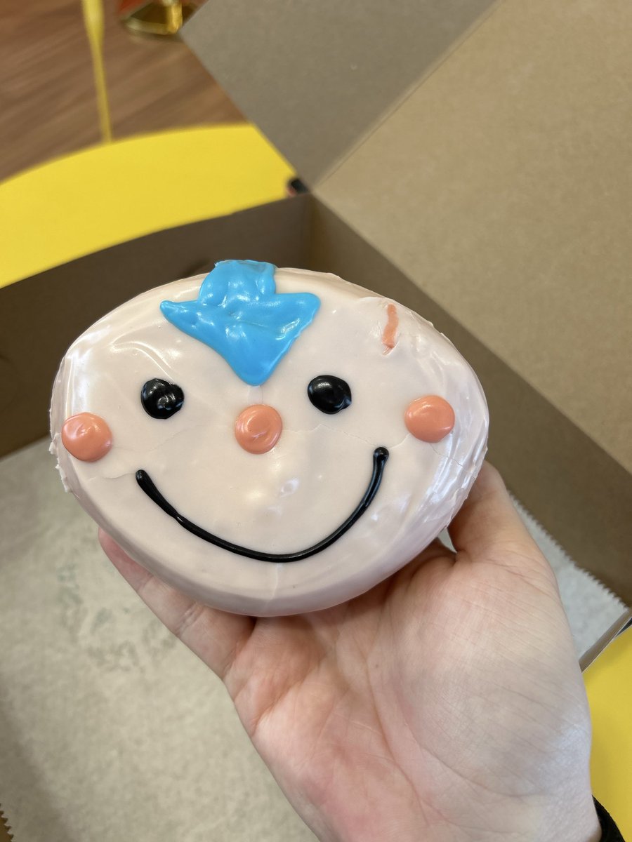 Lstcabbagebndr's tweet photo. just ate my tiny son https://t.co/3nfwGRYOER