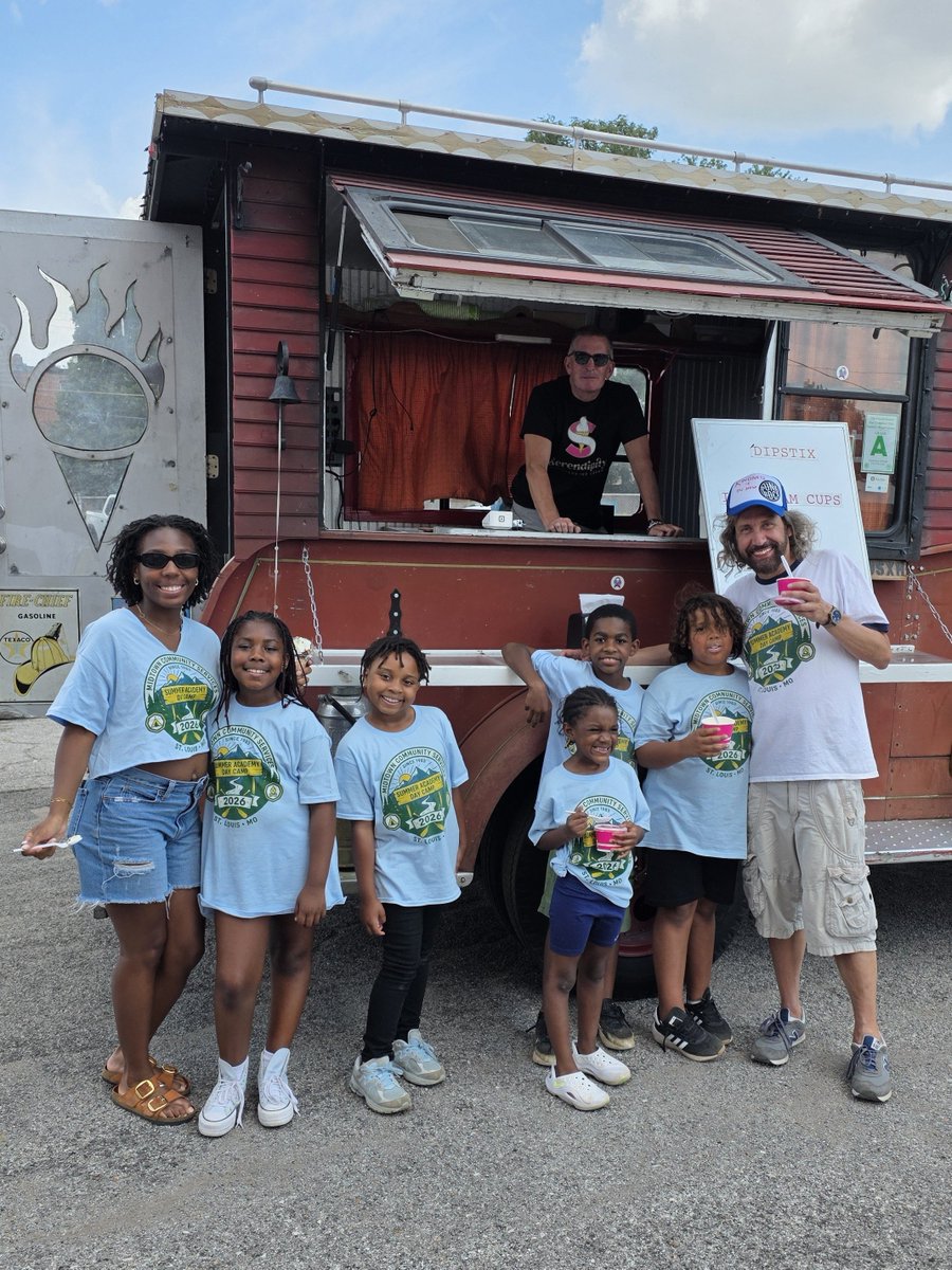fireandicecream's tweet photo. Our #IceCreamTruck had treats for the campers @MidtownCS.

If you don’t know about this longtime non-profit, located at 1202 Boyle (across the street from St. Cronan Church), then check them out!

A big shout-out 📣 to those who are doing wonderful things to help others! 🔥🚒🍨 https://t.co/arMBhyAl1j